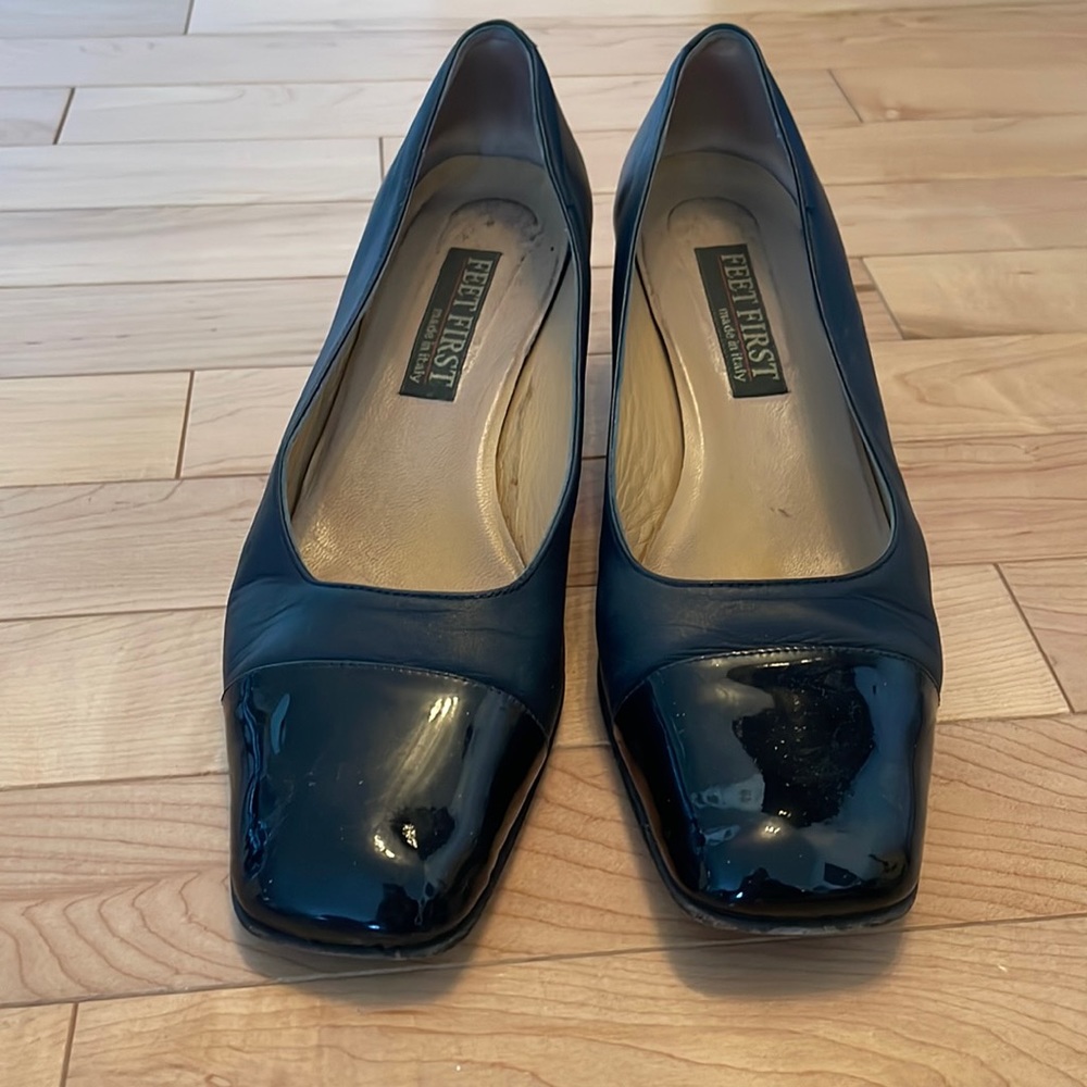 Feet First Soft Italian Leather Navy Pumps